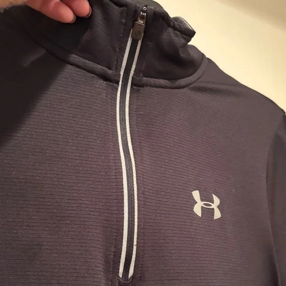 Under Armour Men's Black Performance Jacket - Picture 2 of 4